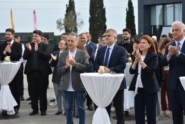 Bazara “Xırçıldayan ləzzət” gəlir
