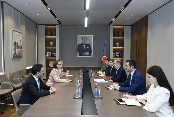 Ceyhun Bayramov UNCTAD-ın Baş katibi ilə görüşüb