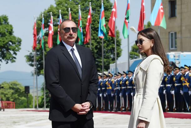 Milli Məclis İlham Əliyev və Mehriban Əliyevanı təbrik edib