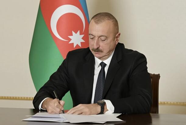 Prezident Qurban Qurbanovu "Dostluq" ordeni ilə təltif edib