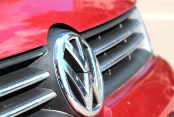 Volkswagen dizel mühərriklərinin atlar qədər köhnələcəyinə inanır…