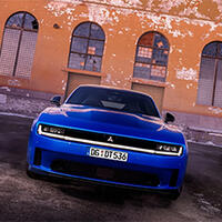 Məşhur Dodge Charger Avropada debüt edir…