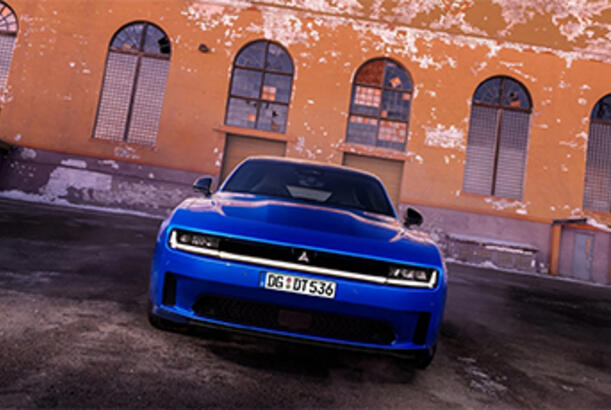 Məşhur Dodge Charger Avropada debüt edir…
