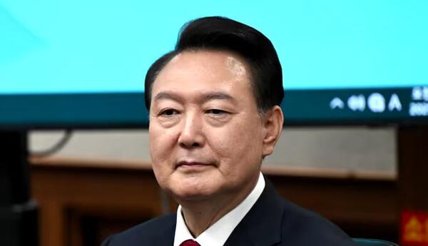 Keçmiş Cənubi Koreya prezidenti Yun Suk Yeol 30 il həbs cəzası alıb