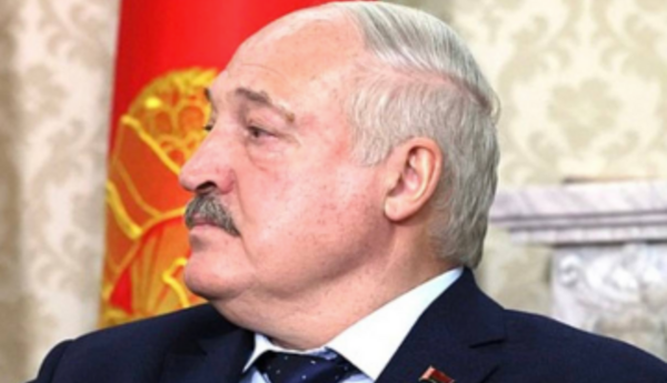 Putin bloqçusu Lukaşenkonu xəyanətdə ittiham etdi...