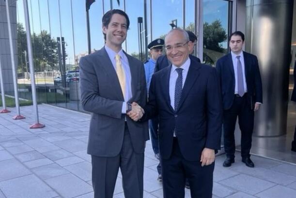"Tərəfdaşlığımızda yeni fəsil başlayır" - ABŞ rəsmisindən PAYLAŞIM