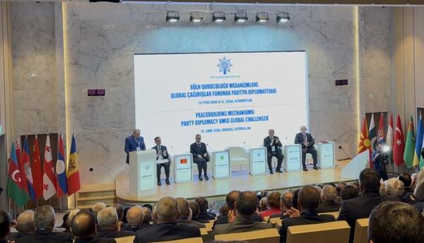 “Azərbaycan-Türkiyə münasibətləri regional təhlükəsizliyin önəmli sütunlarındandır” <span class="red">-TAHİR BUDAQOV</span>