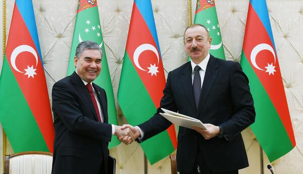 Regional sabitliyin modeli: Bakıdan Aşqabada uzanan körpü
