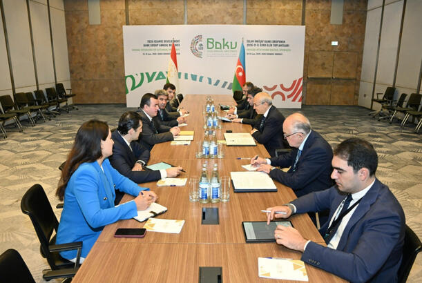 Azərbaycan ilə Tacikistan arasında iqtisadi əməkdaşlığın mövcud vəziyyəti və inkişaf perspektivləri nəzərdən keçirilib