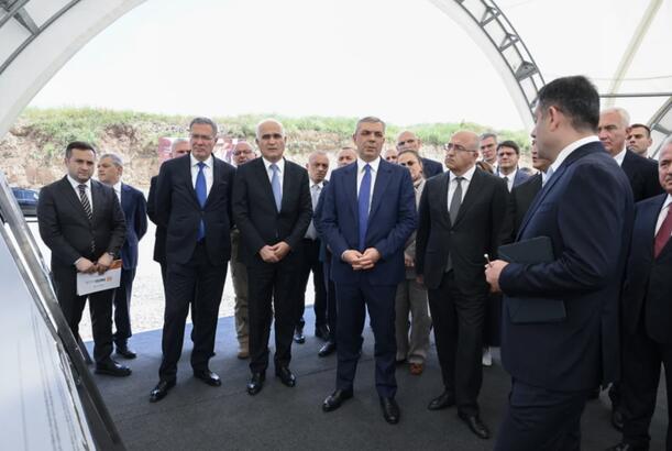 Əlaqələndirmə Qərargahının iclasının iştirakçıları "Dəmirli" Filiz Emalı Kompleksində görülən işlərlə tanış olublar