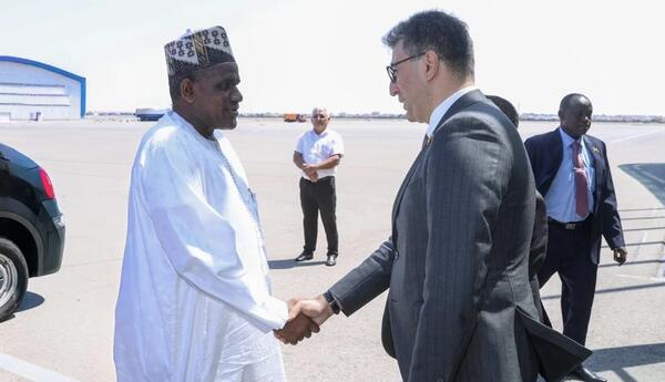Niger Məsləhət Şurasının sədri Azərbaycana işgüzar səfərə gəlib