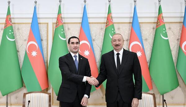 Ilham Aliyev thanks Berdimuhamedov for mosque gifted to Fuzuli