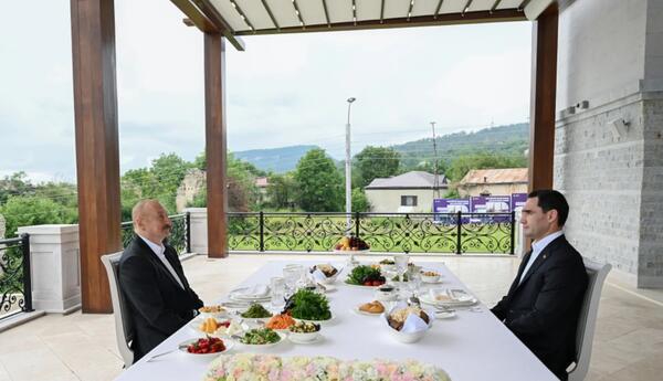 Azərbaycan və Türkmənistan prezidentləri Şuşada birgə nahar ediblər <span class="red">- FOTO</span>
