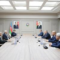 Azerbaijani PM meets with Vice-Governor of Russia's Astrakhan region