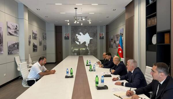 Pərviz Şahbazov Ağdamda vətəndaşları qəbul edib