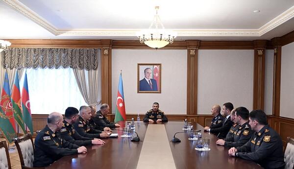 Müdafiə Nazirliyinin hərbçilərinə ali hərbi rütbələr təqdim edilib