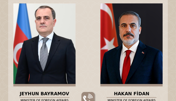 Ceyhun Bayramov ilə Hakan Fidan arasında telefon danışığı olub