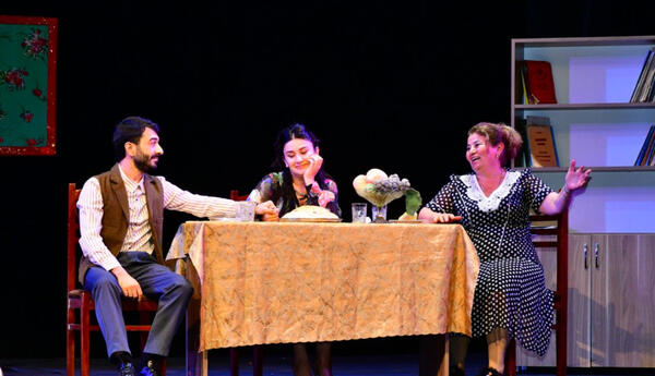 Qazax Dövlət Dram Teatrında “Sonrakı peşmanlıq” tamaşası nümayiş olunub