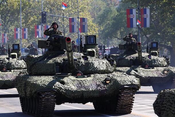 Avropa ölkəsi hərbi xidmətə çağırışı bərpa edəcək...