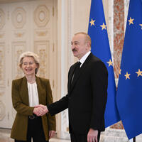 İlham Əliyev və Ursula Fon der Lyayen mətbuata bəyanatlarla çıxış ediblər