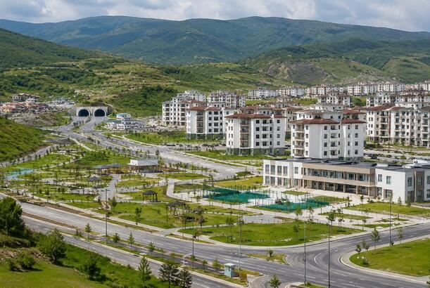 "Qarabağ və Şərqi Zəngəzurun bərpası sürətlə davam edir" - DEPUTAT DANIŞDI