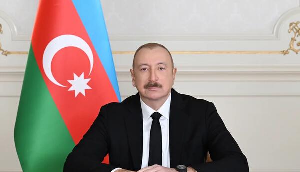 Ilham Aliyev congratulates Aleksandr Lukashenko