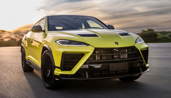 Lamborghini ən güclü SUV-unu təqdim etdi...