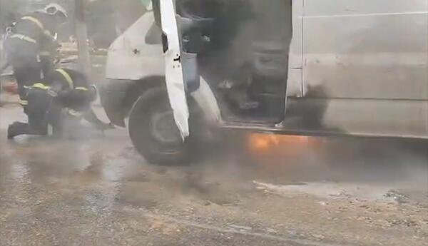 Masazırda "Ford" yanıb