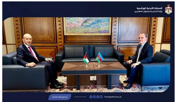Azərbaycan və İordaniya XİN başçıları danışıqlar aparır