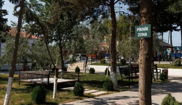 Suraxanıda 14 İyul küçəsi və parkda abadlıq işləri aparılıb