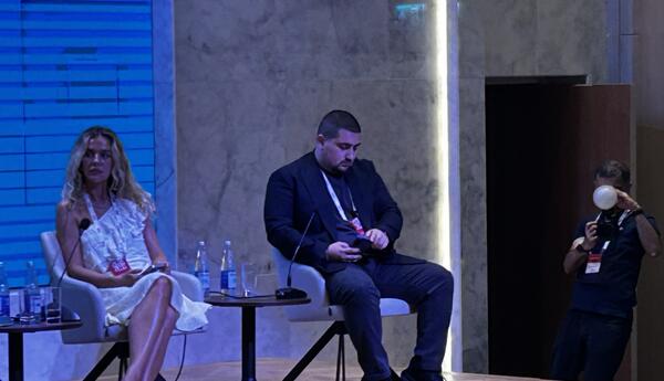 “Aİ medianı sürətləndirir, amma riskləri də artırır” <span class="red">- Tariyel Ağazadə</span>