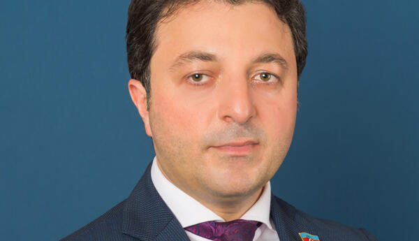"Fransa başqalarına dərs keçmək əvəzinə öz problemlərini həll etməlidir” <span class="red">- Tural Gəncəliyev</span>