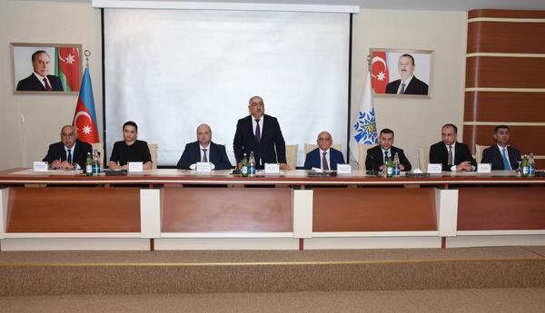 “Ulu Öndər Heydər Əliyev yolu: müstəqilliyin, Zəfərin və Böyük Qayıdışın təməli” <span class="red">- FOTOLAR</span>