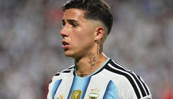 "Çelsi" tənqidlərdən sonra argentinalı futbolçu ilə bağlı paylaşımı silib