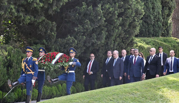 Fələstin dövlətinin Baş naziri Fəxri xiyabanı ziyarət edib