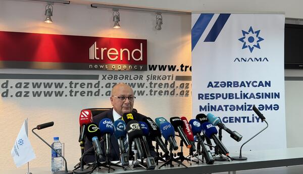 “Çin Xalq Respublikası tərəfindən Agentliyə yeni nəsil rentgen cihazı hədiyyə edilib” <span class="red">- VÜQAR SÜLEYMANOV</span>