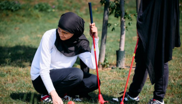 Müsəlman Qolf Assosiasiyası minlərlə britaniyalını birləşdirib...