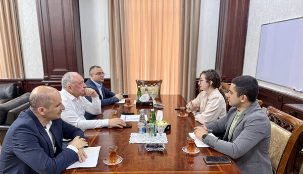 AzTU-da “Study in Azerbaijan” layihəsinin rəhbəri ilə görüş