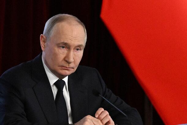 Putinin kart evi sürətlə çökür…