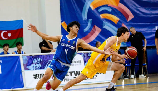 Azərbaycanın U-18 basketbol millisi tarixi qələbə qazanıb