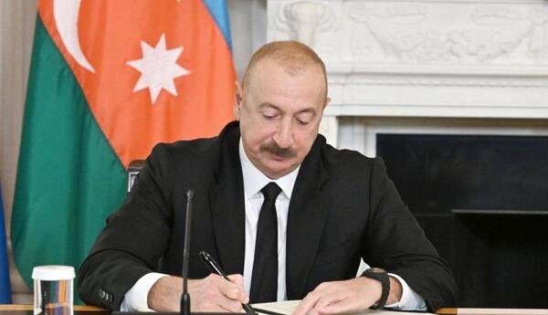 İlham Əliyev Xalq şairi Nəriman Həsənzadənin vəfatı ilə bağlı nekroloq imzalayıb