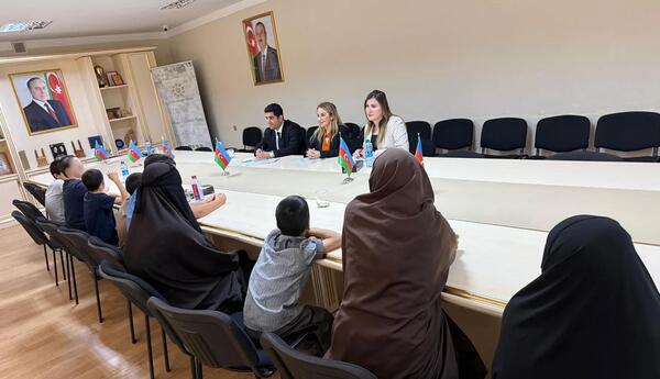 Ombudsman nümayəndələri Suriyadan gətirilmiş repatriantlarla görüşüb <span class="red">- FOTO</span>