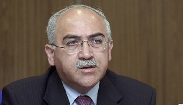 "Siyasi rəqabət milli dəyərlərdən üstün tutulmamalıdır" <span class="red">- DEPUTAT DANIŞDI</span>