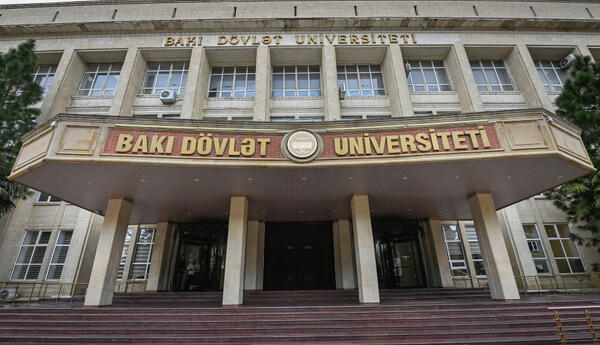 BDU-nun akademik heyəti üçün təlim: Klinik sosial iş