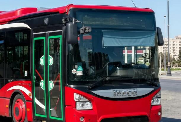 Xırdalanı "Memar Əcəmi" metrosu ilə əlaqələndirən avtobuslar dəyişdirilir