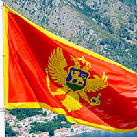 Ruslar Monteneqroda daşınmaz əmlaklarını satmağa başlayıblar...