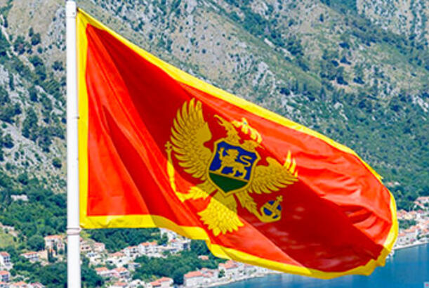 Ruslar Monteneqroda daşınmaz əmlaklarını satmağa başlayıblar...