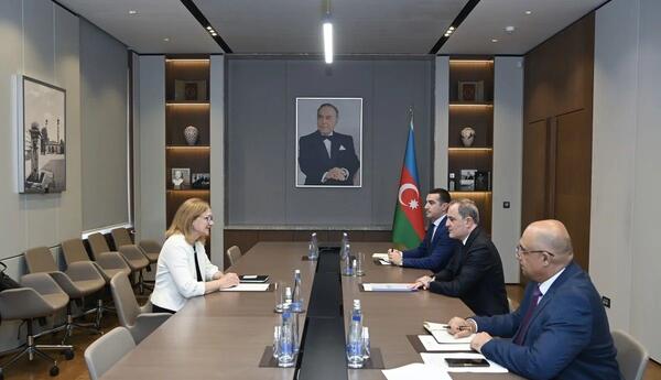 Ceyhun Bayramov Estoniyanın ölkəmizdəki yeni səfiri ilə müzakirə aparıb