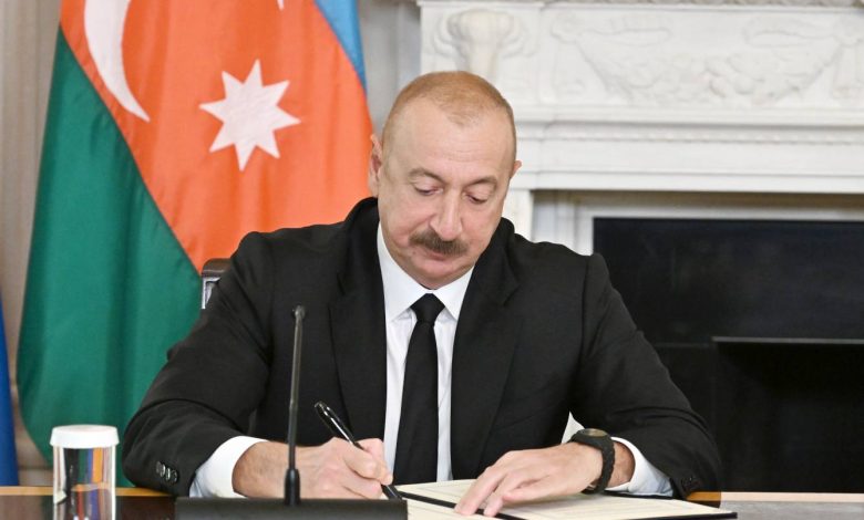 Azərbaycan Respublikası Dövlət Sərhəd Xidmətinin hərbi qulluqçularının təltif edilməsi haqqında
Azərbaycan Respublikası Prezidentinin Sərəncamı