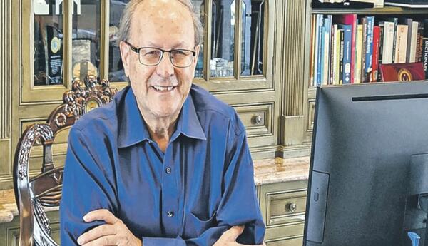 Türk əsilli Amerika tədqiqatçısı Talebin Vardanyanla bağlı mövqeyinə etiraz edib